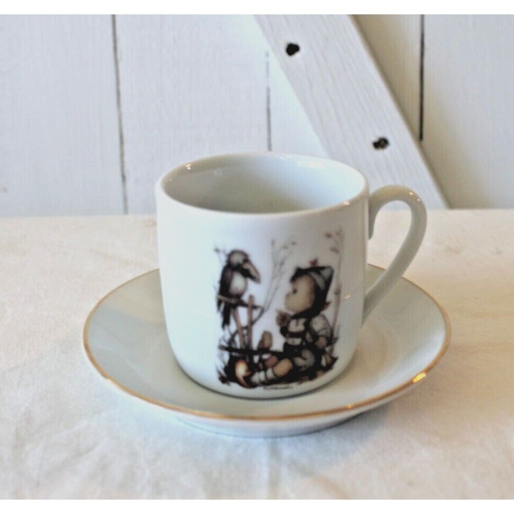 MJ Hummel Porcelain CUP SAUCER Reutter Porzellan Germany The Opinion/II Boy Bird